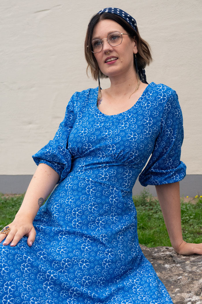 asta blue dress in floral pattern in organic GOTS-certified cotton from Esther & Inez – Esther & Inez AB accessories-for-him-socks Baia Blue in Baby Artisan-Made Women's Oxfords Shoes Belt Buckle Style:Anodized Belt Buckle